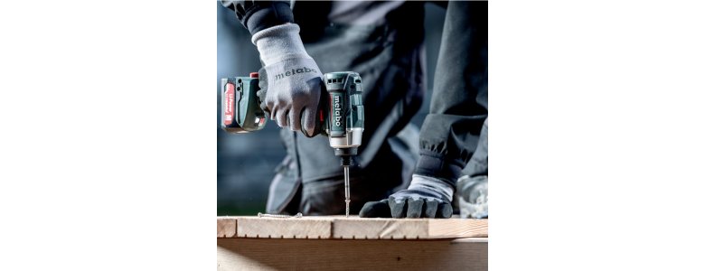 Metabo akkus 12V ütvecsavarozó 140Nm 0-2500/min, szénkefementes, PowerMaxx SSD 12 BL +MetaLoc hordtáska +MetaLoc kofferbetét, akku és töltő nélkül