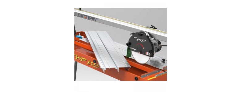 Battipav csempevágógép 200mm-es tárcsaátmérő, 1,4kW, 230V, 0-45° dönthető munkaasztal